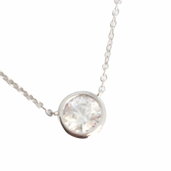 new Lassaire ♡ Simulate Diamond Solitaire Necklace - Picture 6 of 9